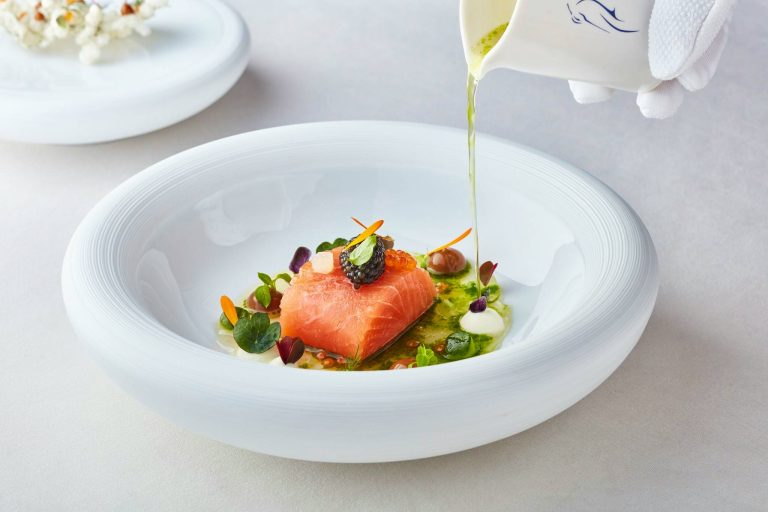 confit loch duart salmo onion soil vinaigrette wasabi yoghurt and salmon consomme 1 21022024013239 768x512