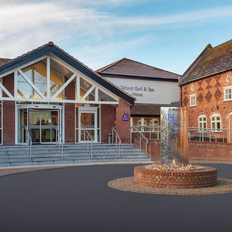 d0aec7b0 75a2 455d a5e5 b90039b852e3 768x768