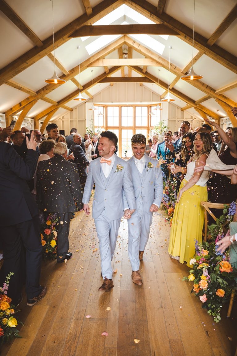 d1a7bbd2 9a5b 4b4f ba60 e3f9112e3cf6 768x1152