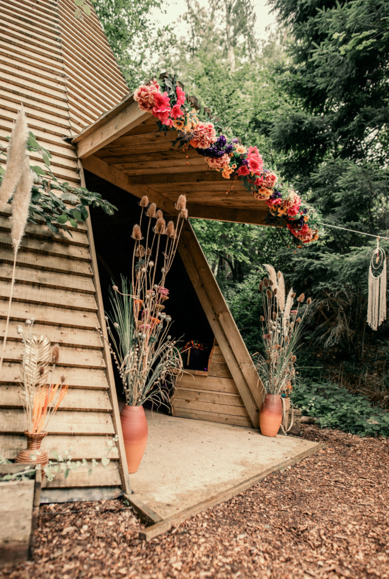 d2418643 2f76 450c 8559 3fa279362ae5 768x1143