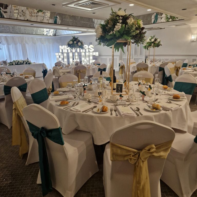 d2ca61ea 024a 4f56 8b51 2d83c6836d01 768x768