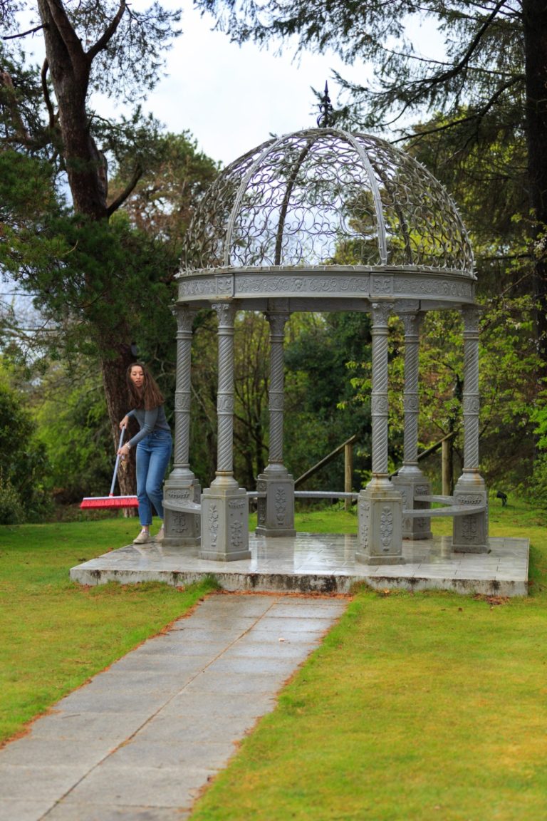 d3012238 1d24 43ef ae1c d1de9ef63d90 768x1152