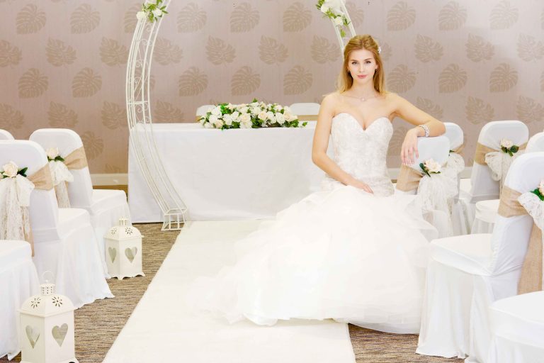 d3347aa0 6934 47f5 9266 52dd53e00dc4 Emirates Riverside Wedding 1 768x512