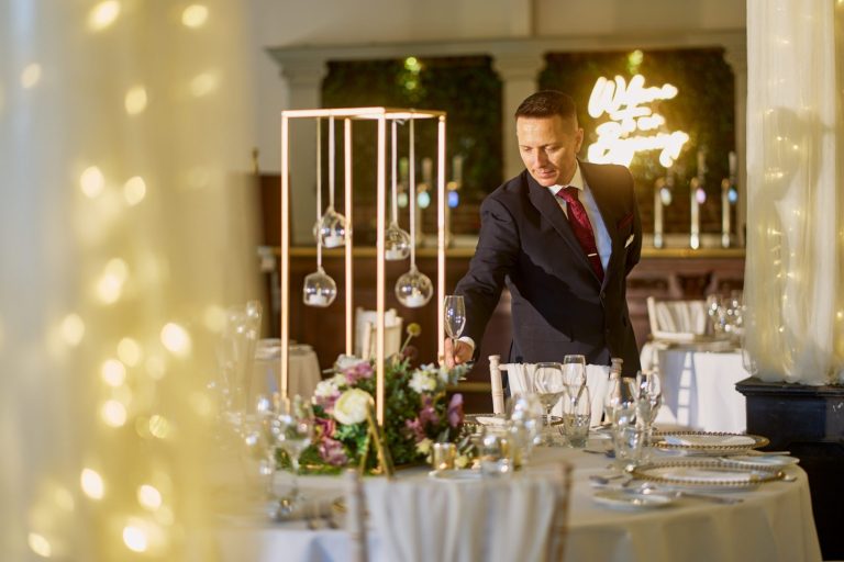 d3383923 59d6 4998 bc70 e02d88eb256d 768x512