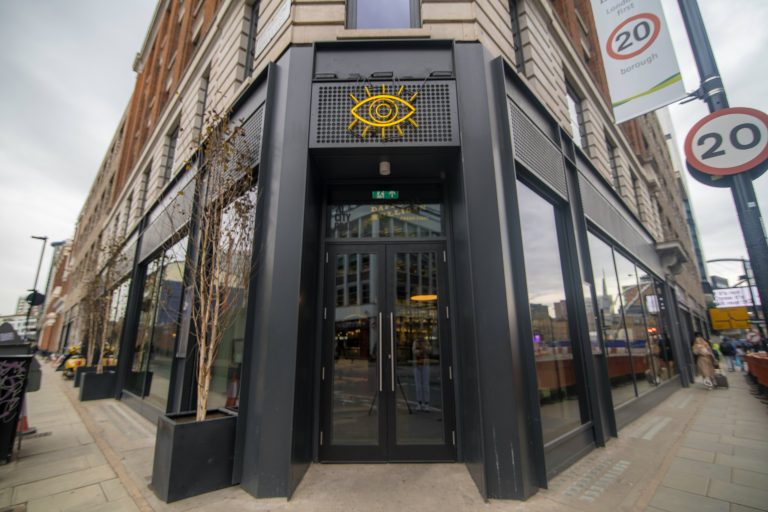 daffodil mulligans november 2019 lateef photography 184 26062023015449 768x512