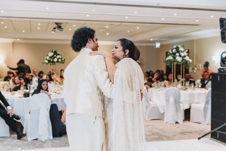 dd8696f7 4f71 4120 b17e 89fa8ba199d4 768x512