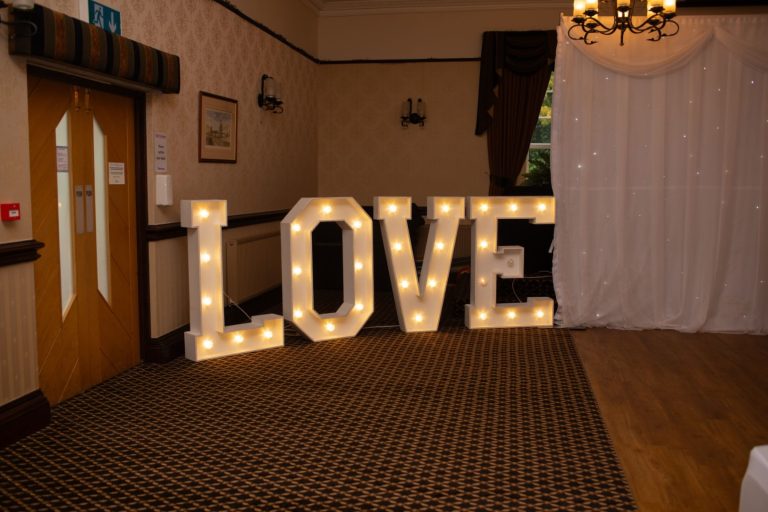 dfd7bbc2 7feb 41d0 9554 c2b9d12a5676 768x512