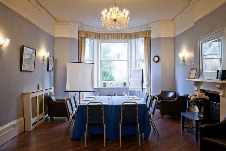 dnozyxrrybzomtskwvjg 768x512