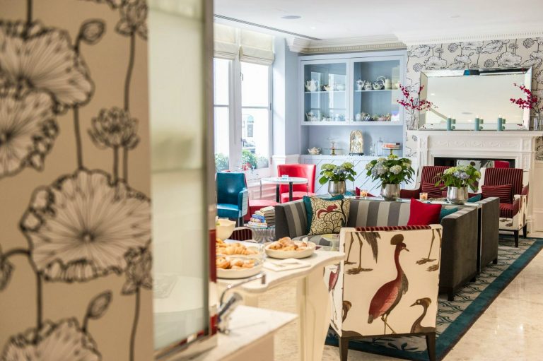 drawing room afternoon tea restaurant 2013 4 768x511