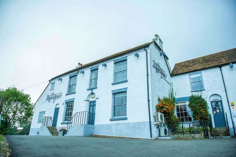 e07cfe11 fe43 45ca 84f6 1c285920c046 768x511