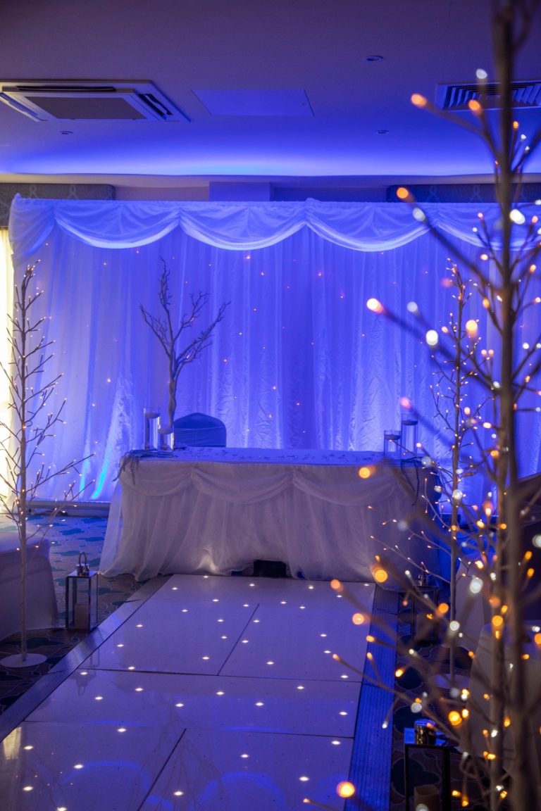 e184ffec 155e 4964 9c1e 58172a167160 768x1152