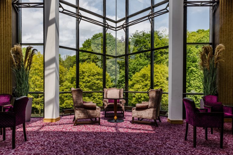 e3d88be2 5641 40c5 8147 302ba2d3a5f1 768x512