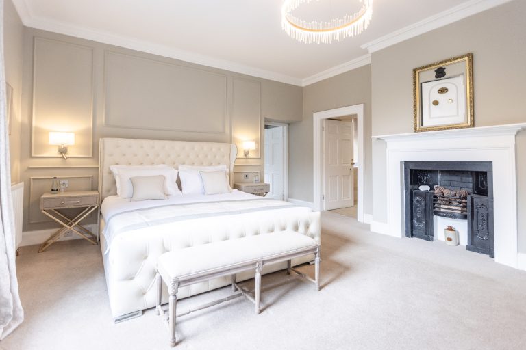 e40e6e23 9ef8 480d 8fa4 674dfe2319f5 768x512