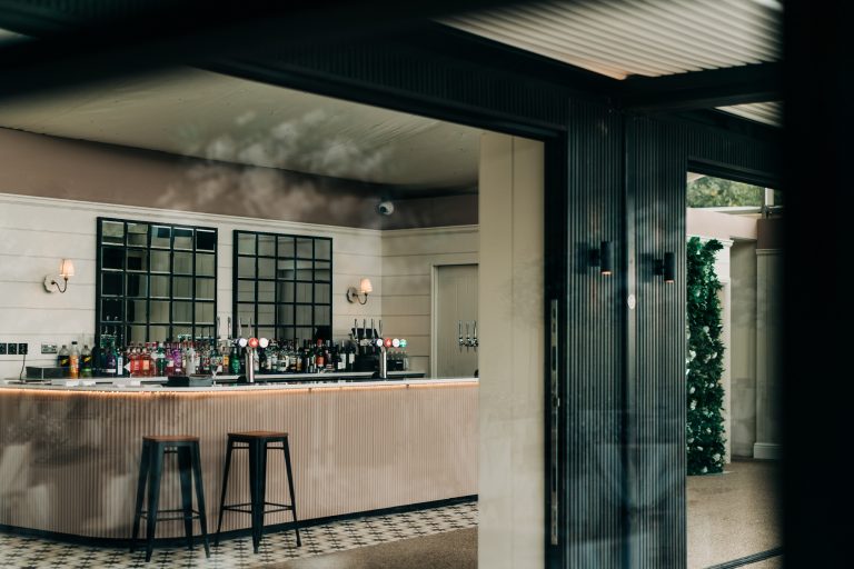 e456e2d8 6bc9 42e3 aa39 46048413f9c5 768x512