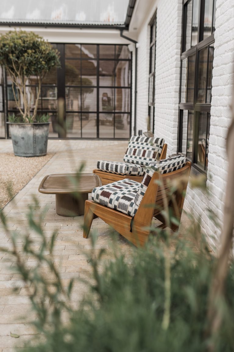 e9c5e54b fd48 441c b996 01d578192b49 768x1152