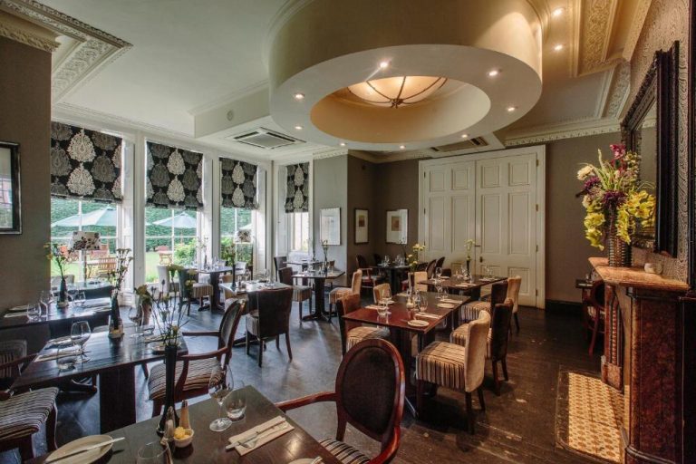 eePGX35kYQ photoA18 768x512