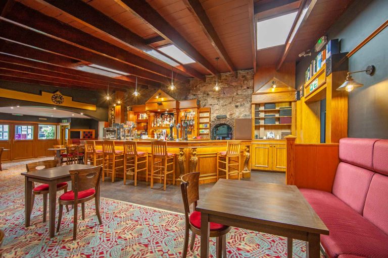 eeZgjG4AYN photoA16 768x512