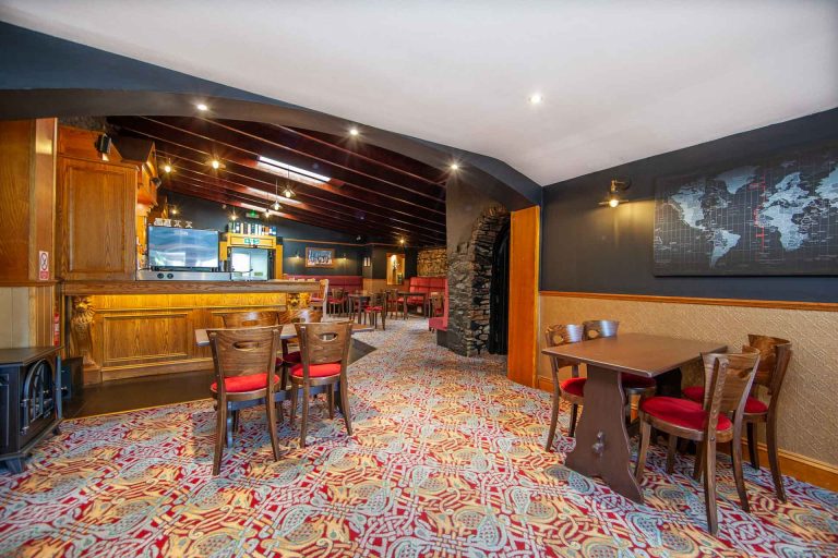 eeZgjG4AYN photoA17 768x512