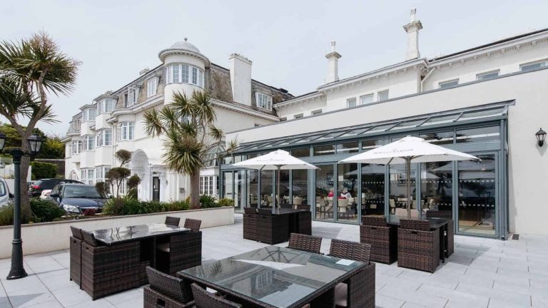 eey8J9aEYl photoA7 768x432