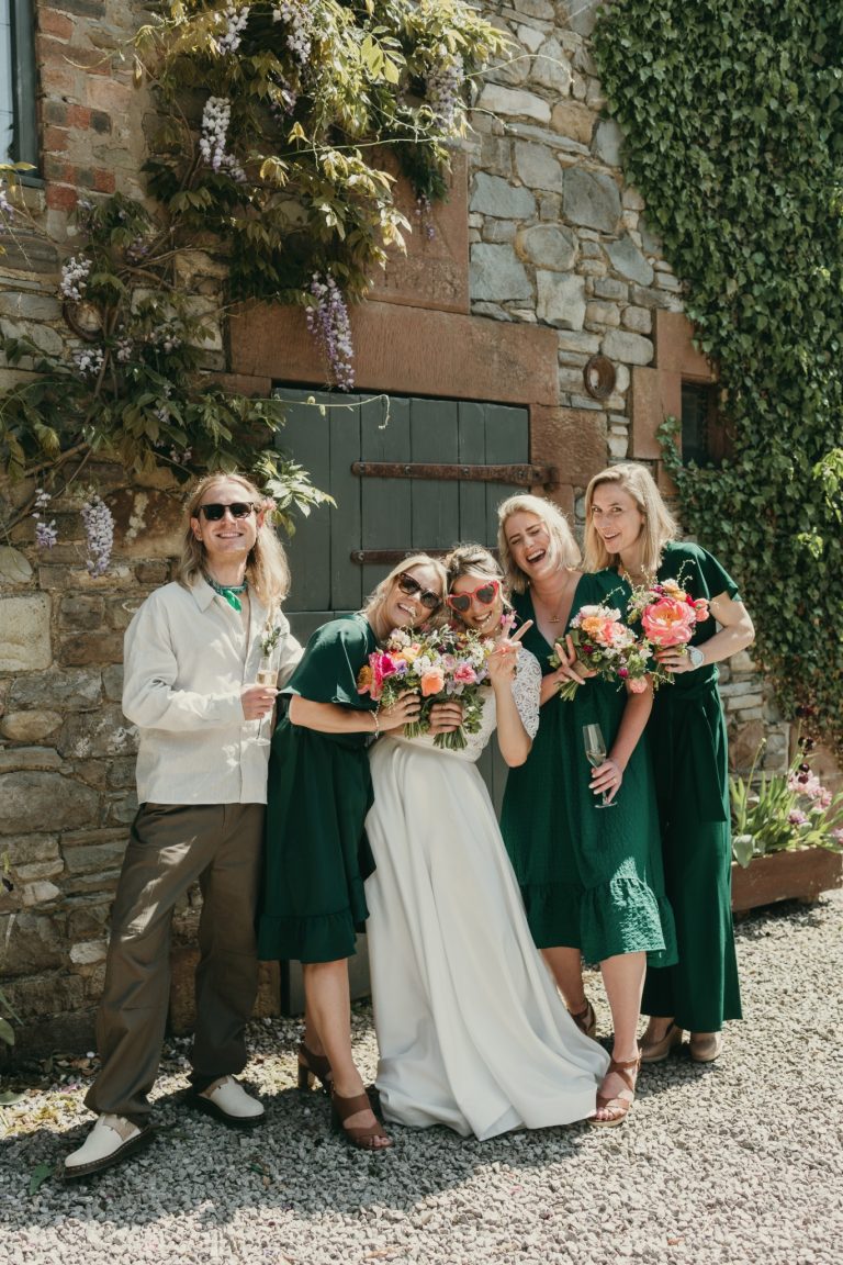 ef08fa46 541e 49cc aa15 34c0aeb49075 768x1152