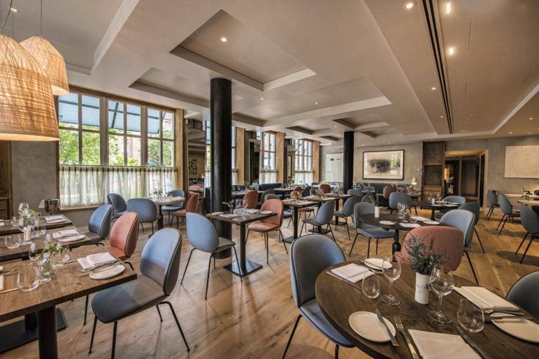 elystan street 23032022110210 768x512