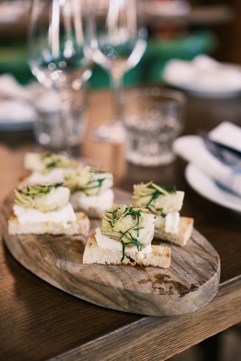 enotecadalucadevonshire 1021 copy 16112023110939 768x1152