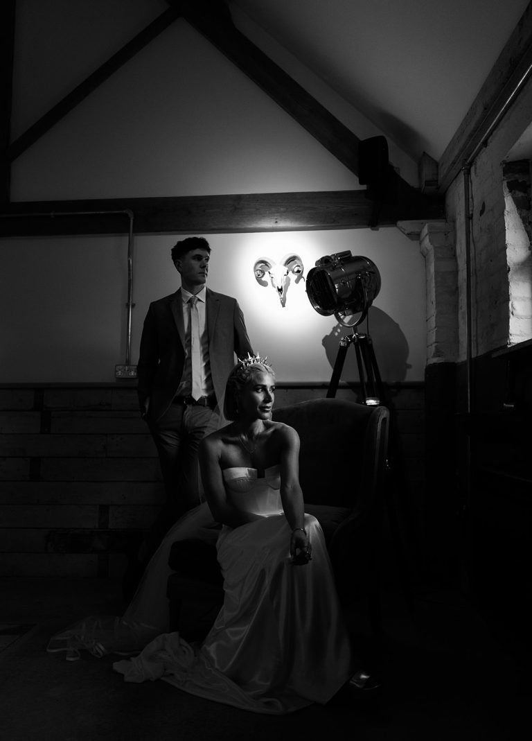 es 28 websize 768x1069