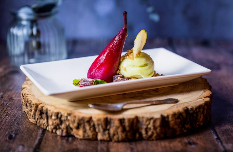 evoke pictures the square hotel 193 qicn4wzfdkhwjz4os6siagioht3igx5yycwwa3gtgo 11042024093843 768x501