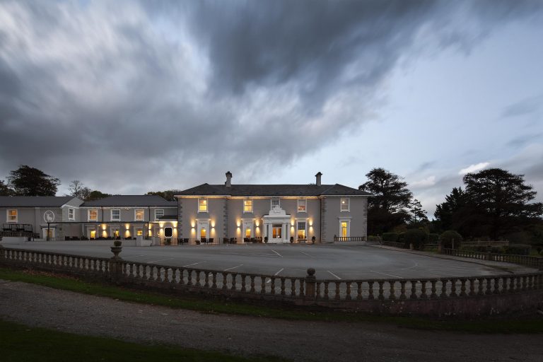 exterior evening 02 768x512