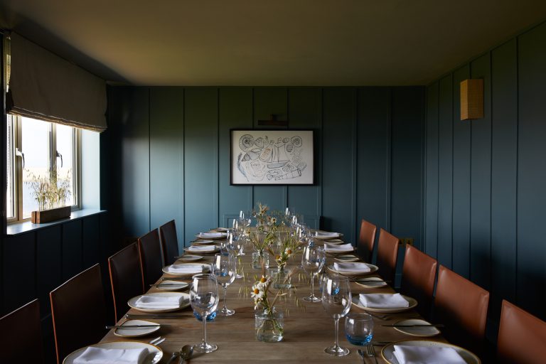 f1878dd9 7a86 4e97 9ba3 599f2e1bdcef 768x512