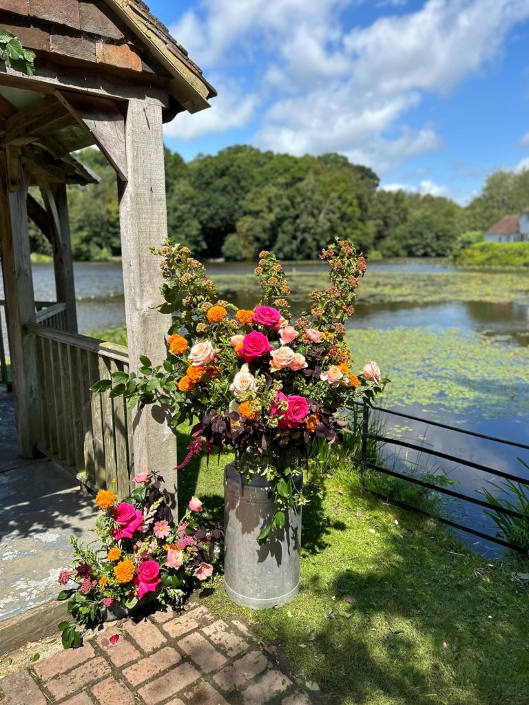 f1bee307 212e 4806 a829 6020898ae995 768x1024