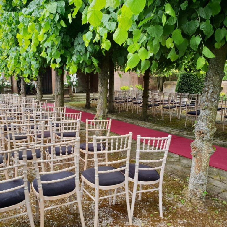 f1ce9ad9 d110 4481 8853 a44d6baea8e0 768x768