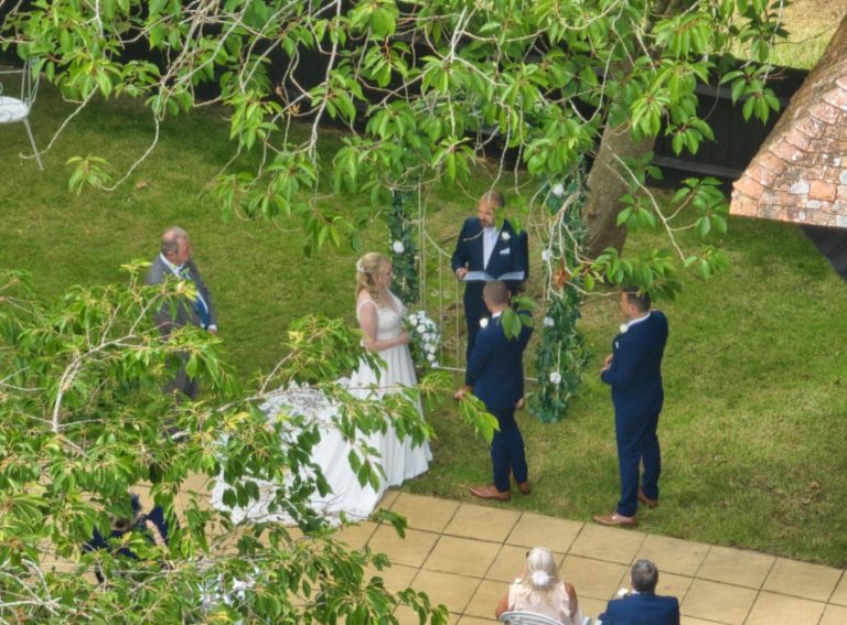 f1d8262a c8c8 46d2 92b1 f4b4f06ead6e 768x567