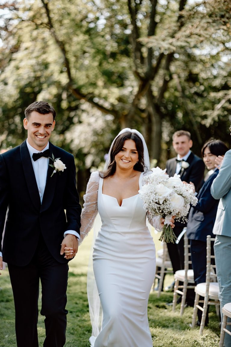 f23e75b2 354b 4997 bdfd a1a8c1e64fb0 768x1152