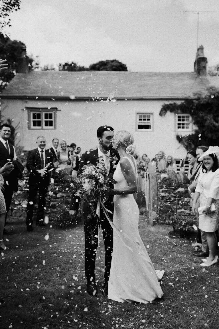 f5e2239a 0d70 480a a523 d5a388c4561b 768x1152