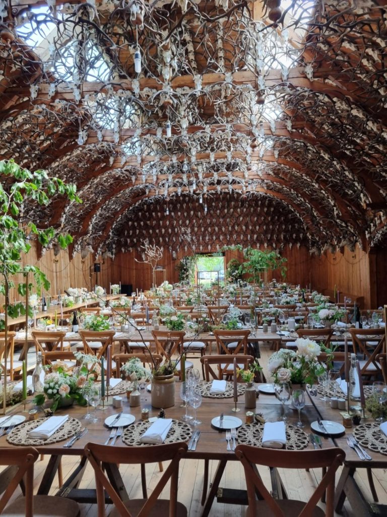 f70f7179 a734 4101 a1c1 0a8eb2e64cbe 768x1025