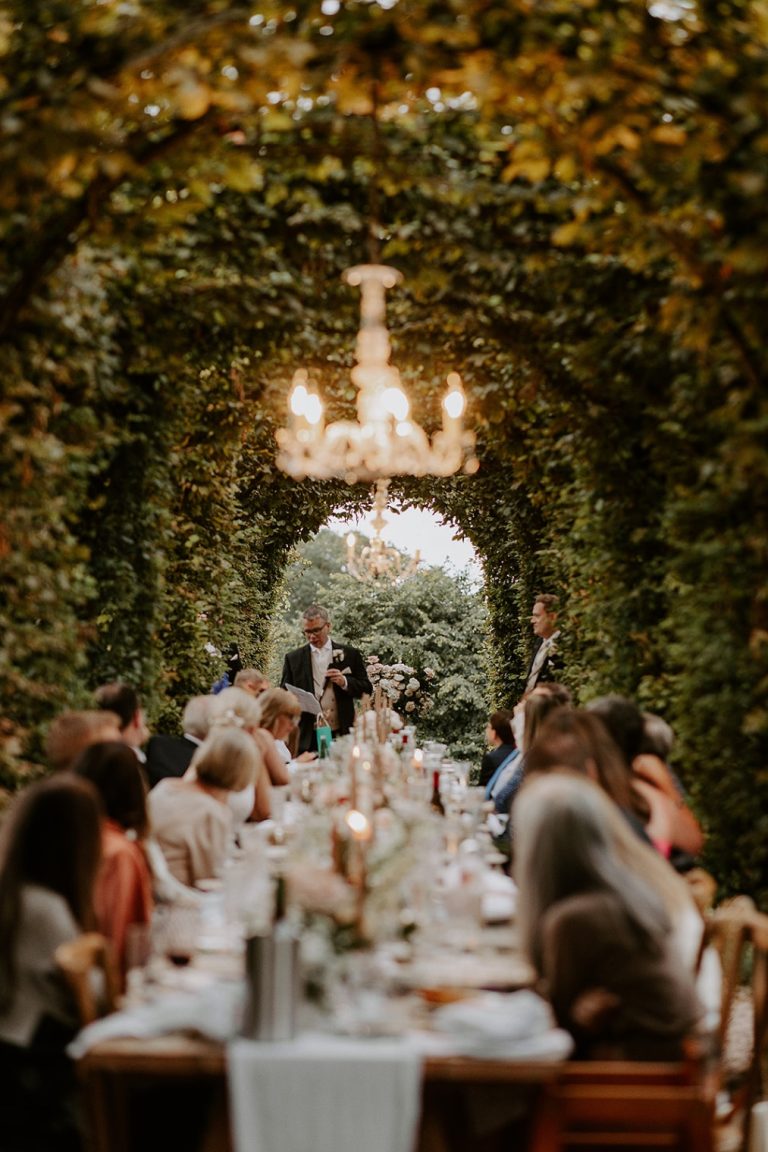 f7907227 d545 4802 85e3 c0b1238a1fe9 768x1152