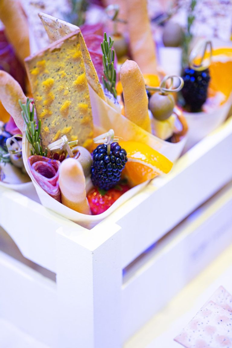 f8ae93a5 8311 485f 9e0a 8e287269f07a 768x1152