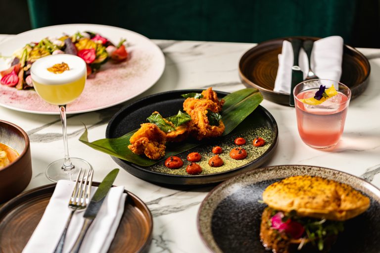 farzi hr 5 09102023045317 768x512