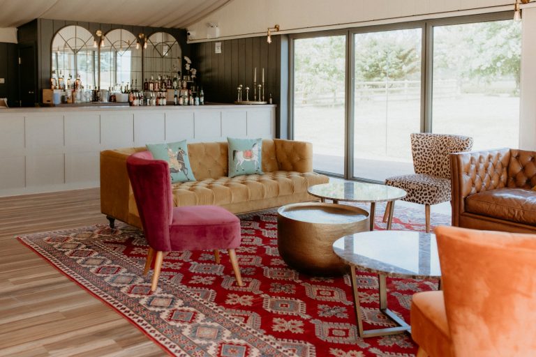 fc70f894 1611 4614 abc5 c9fc0b968287 768x512