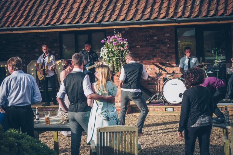 ffb8958f d3e6 40ea be8b ab728cf9fdad 768x512