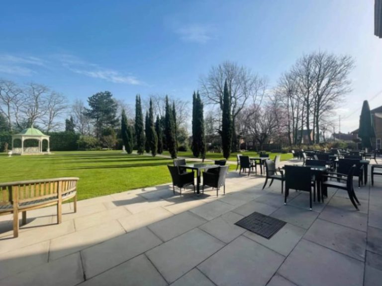 ffffb01b 651c 467b bfdb c0624d3f4908 768x576