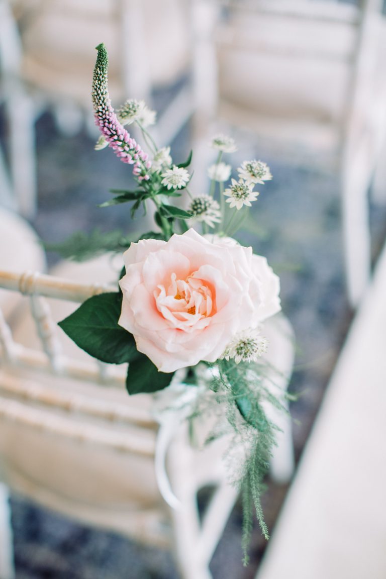 firstlookweddinglochardhighlights16 77 CREDITREQUIRED16 768x1152