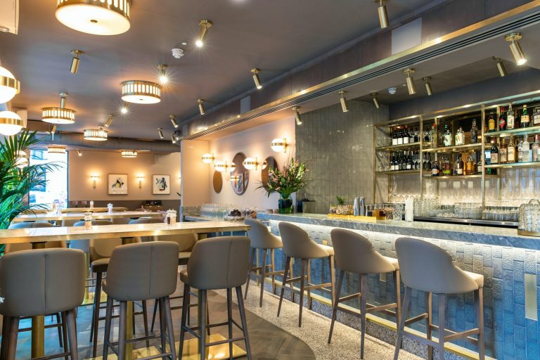 frontbar 2048x1365 09092024110313 768x512