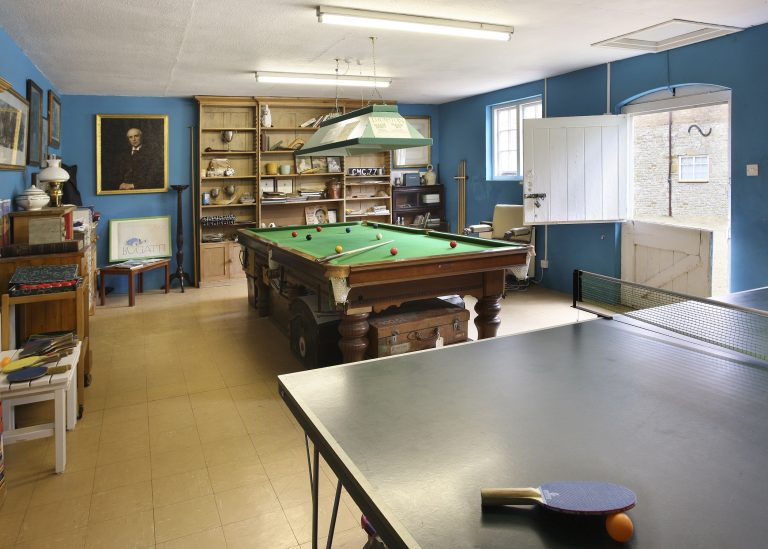 gamesroomdocsize 768x549