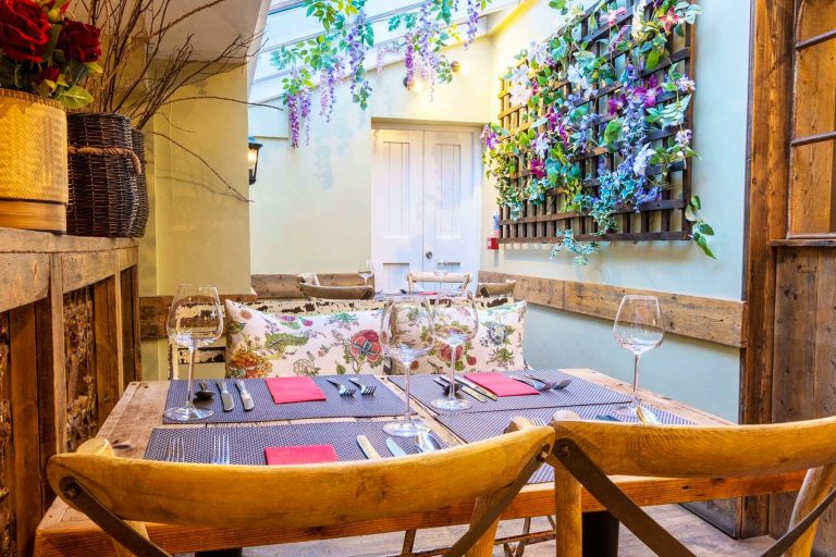 giggling squid farnham 16042024120526 768x512