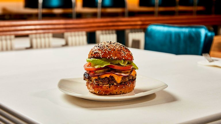 gordon ramsay burger menu 18052021020124 768x432
