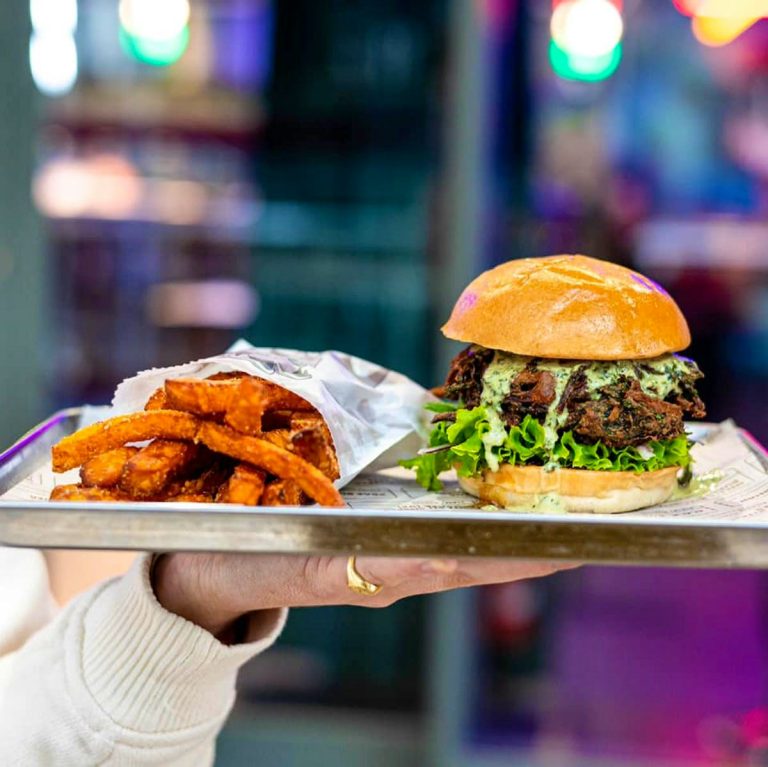 gordon ramsay street burger edinburgh food 07032022105134 768x767