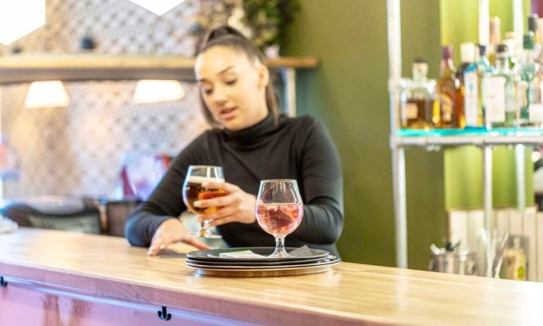 gourdans steak frites 1  03102022101755 768x461