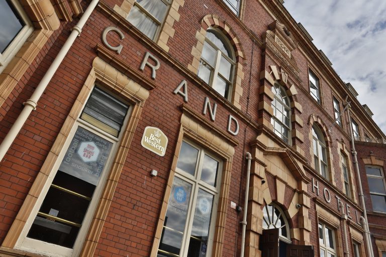 grand hotel grounds and hotel 13 83895 tngaga 768x512